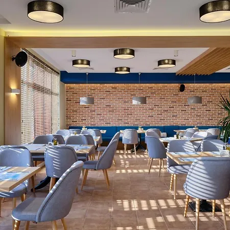 Station touristique Santa Marina Village 4*