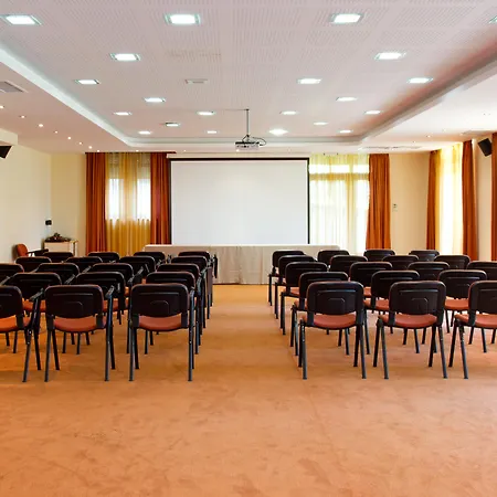 Resort Santa Marina Village 4*